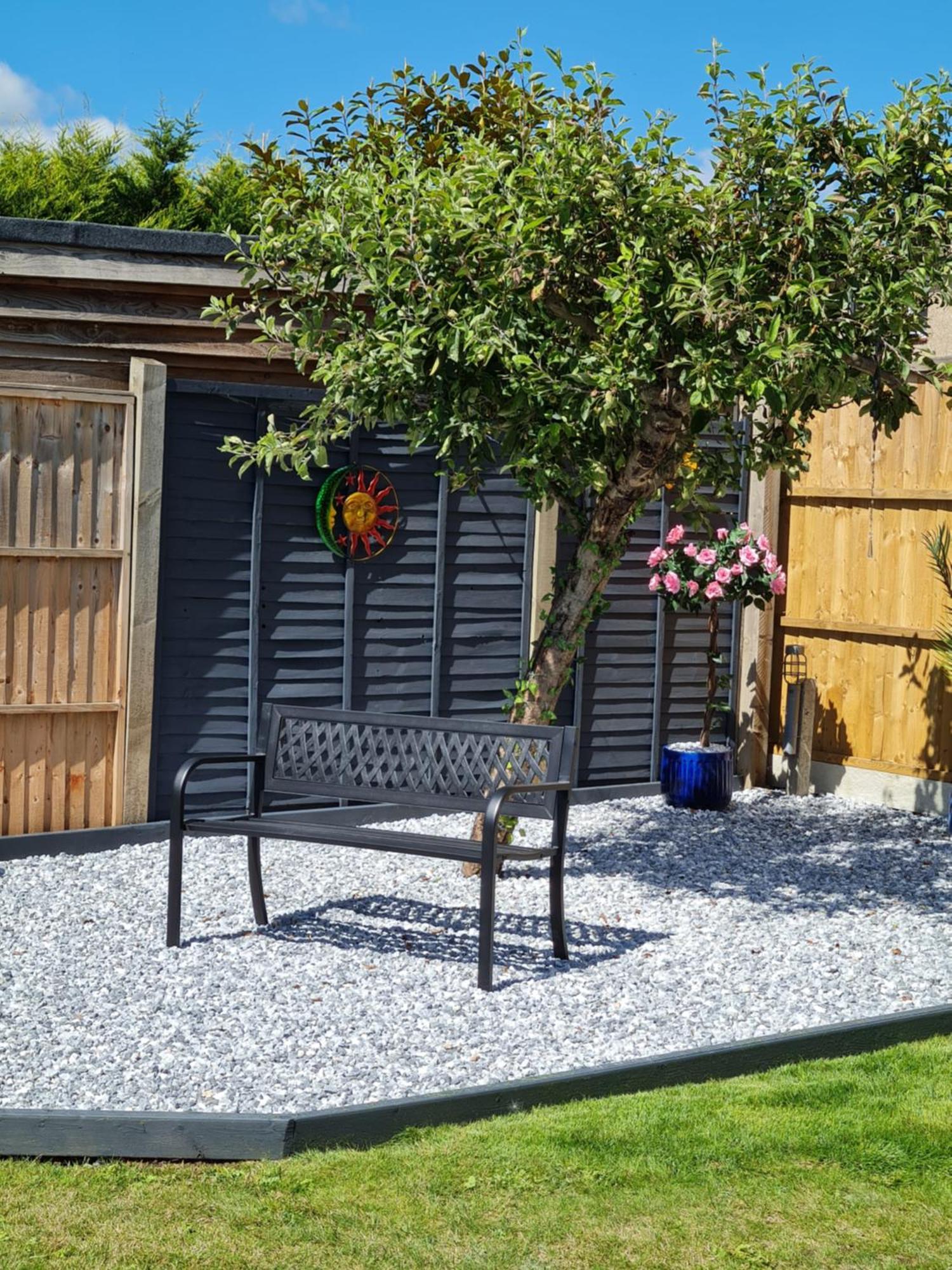 A Bright And Spacious Gem Staines-upon-Thames Ngoại thất bức ảnh